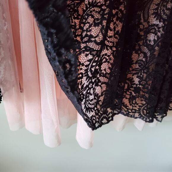 Trixxi Plus Black Lace Dress 20W Sleeveless Feminine Party Cocktail Romantic - Picture 4 of 13